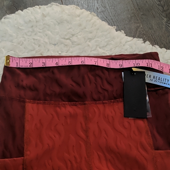 TWENTY MONTREAL • CARBON38 Flames 3DHigh Waist Legging NWT - Picture 8 of 11